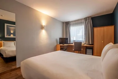 Travelodge Murcia — Foto 9