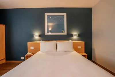 Travelodge Murcia — Foto 12