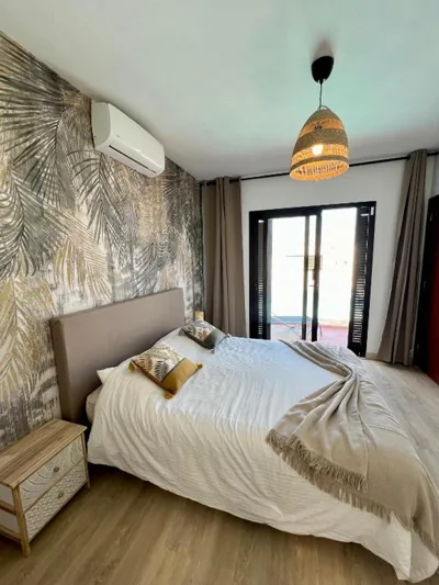 Trendy Villa Isabella, heated pool — foto 8