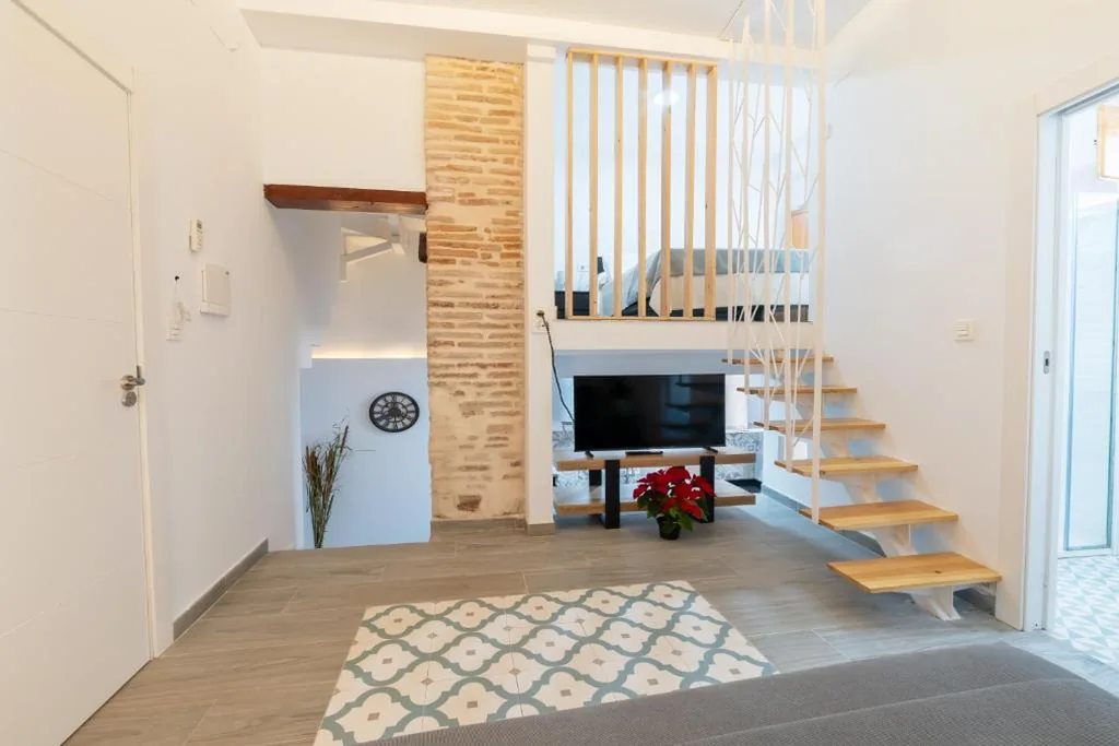 Apartamento - 2 niveles — TrendyHomes Realejo