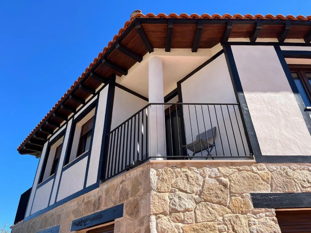 Appartement met 1 slaapkamer en balkon — Tres Olivos