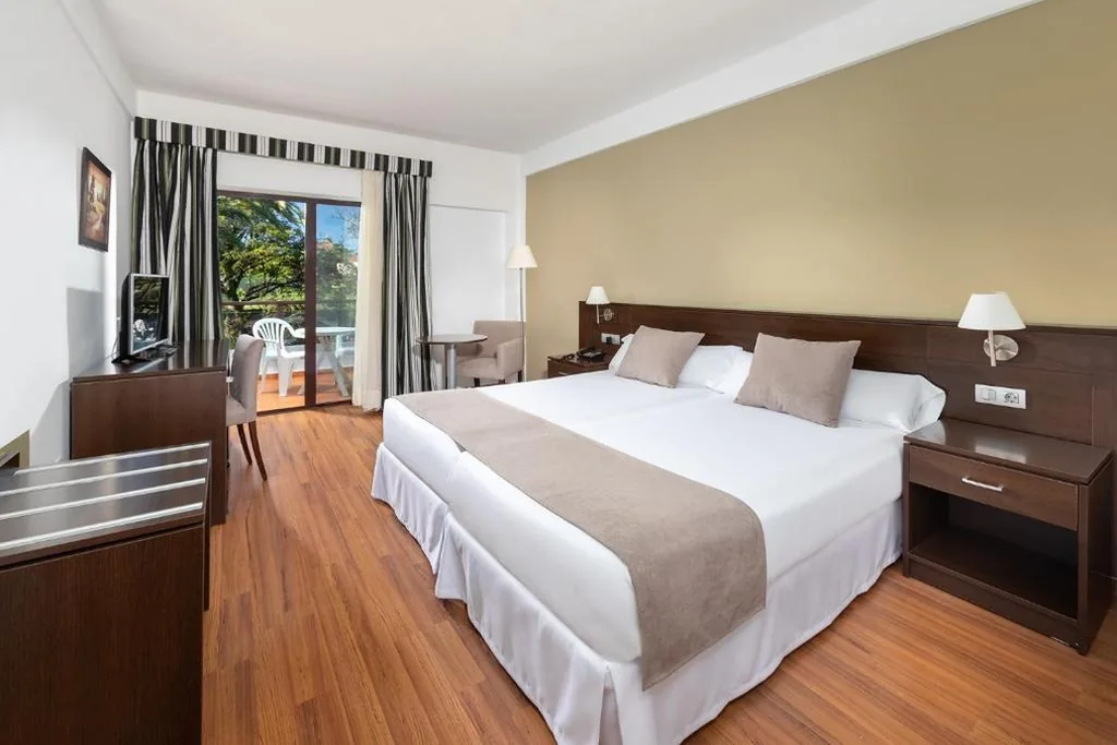 Habitación Triple (3 adultos) — TRH Taoro Garden - Only Adults