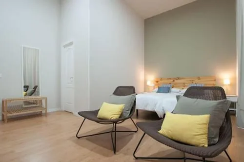 Habitación Doble con baño privado - 1 o 2 camas — Triana 103 Rooms & Suites