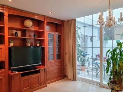 Triana Luxury Home — Foto 5