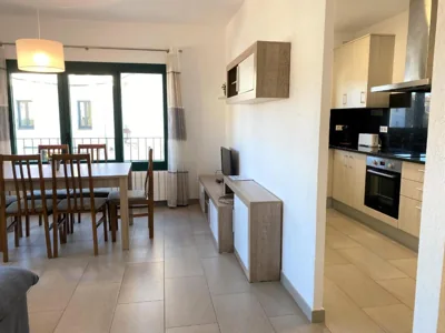 TRILLA - Casa reformada con garaje y terraza — Foto 12
