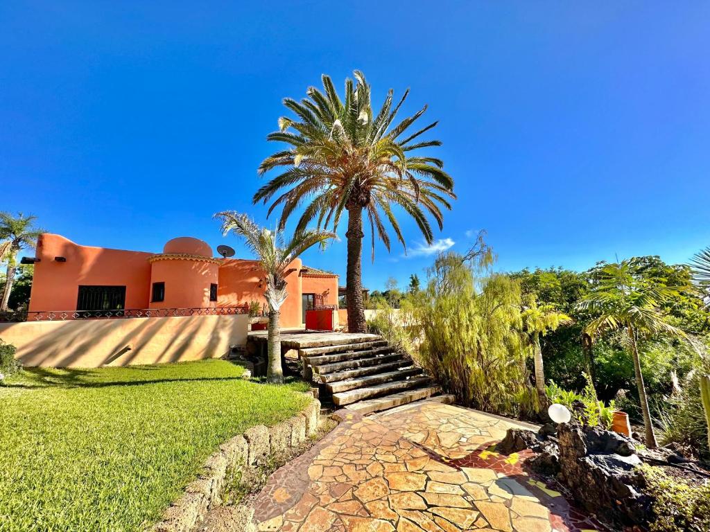 Tropical Garden Finca