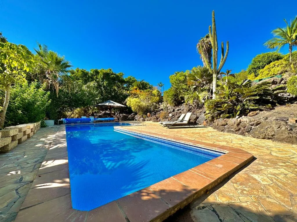 Tropical Garden Finca