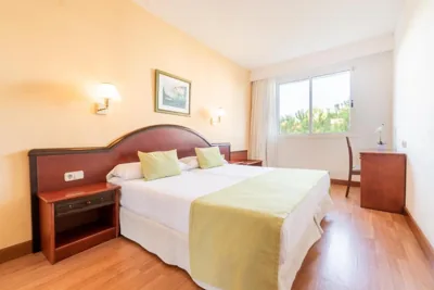 Tropicana Hotel — 写真 4
