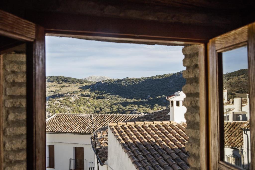 Tugasa Hotel y Apartamentos rurales La Posada