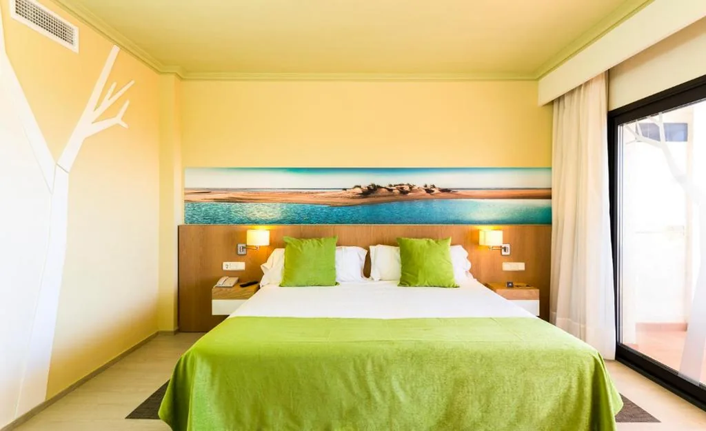 PAQUETE HALLOWEEN — TUI Blue Isla Cristina Palace - Adults Recommended