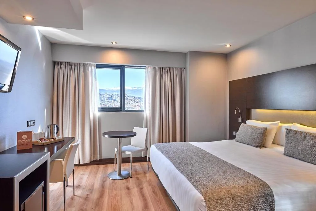 Habitación Doble Superior — Turia Granada