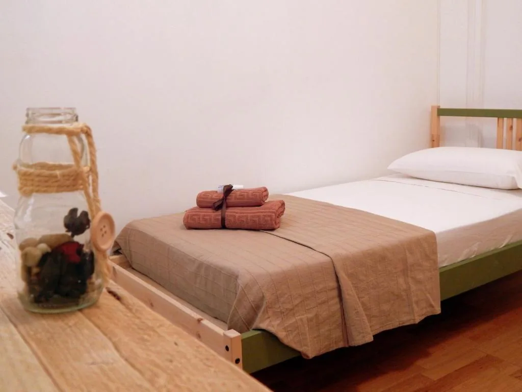 Camera singola con bagno in comune — Twenty Seven Degrees Las Palmas