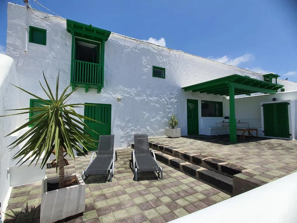 Two-Bedroom House — Typical Canarian house with fabulous sea views