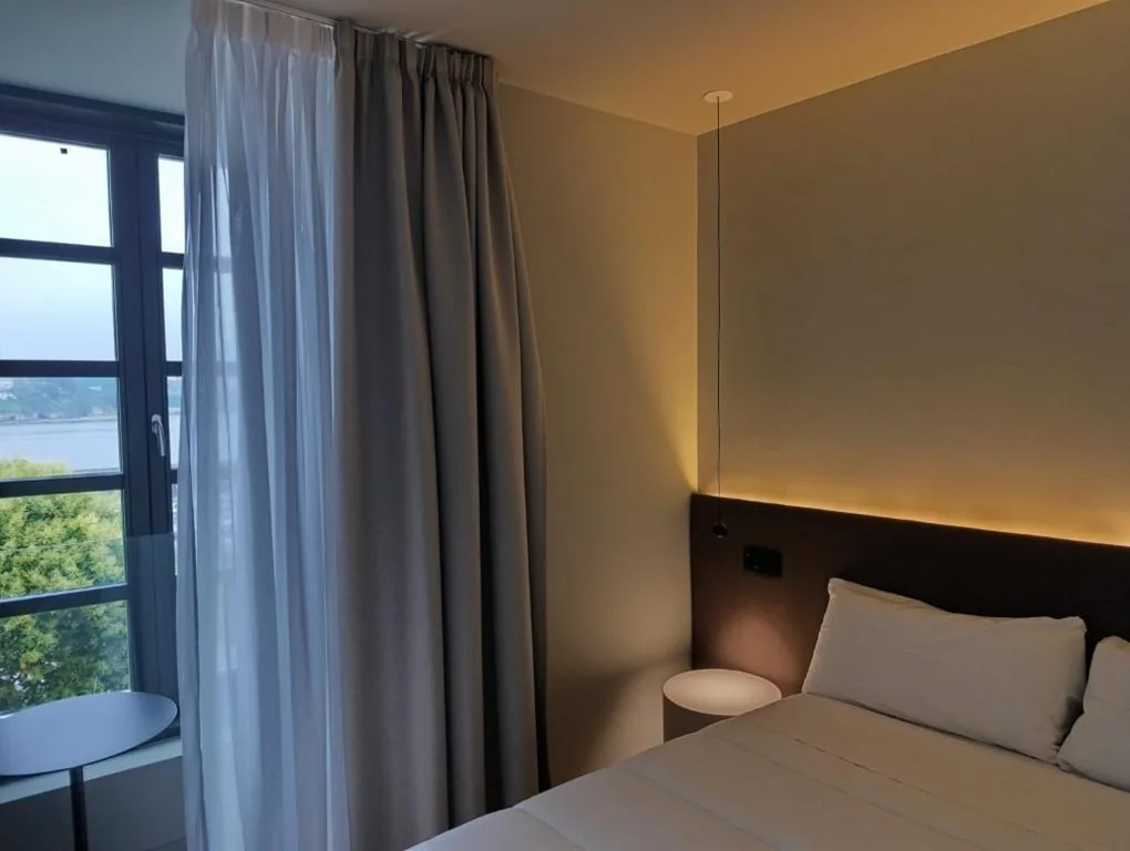 Habitación Doble con vistas al mar — U-Hotel Aduana Ribadeo