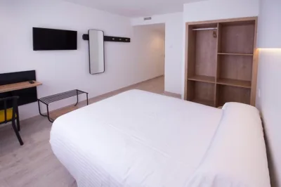 U-Hotel Darío Lugo — Foto 8
