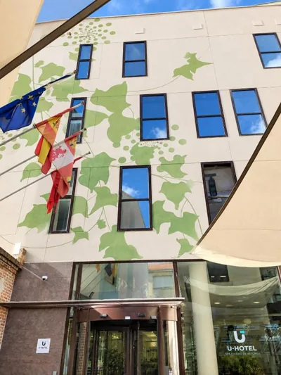 U-Hotel Spa Ciudad de Astorga — 写真 3