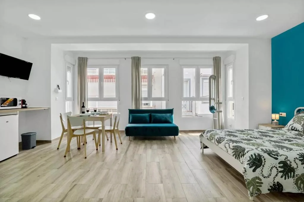 Monolocale — Umihouse apartamentos centro Alicante