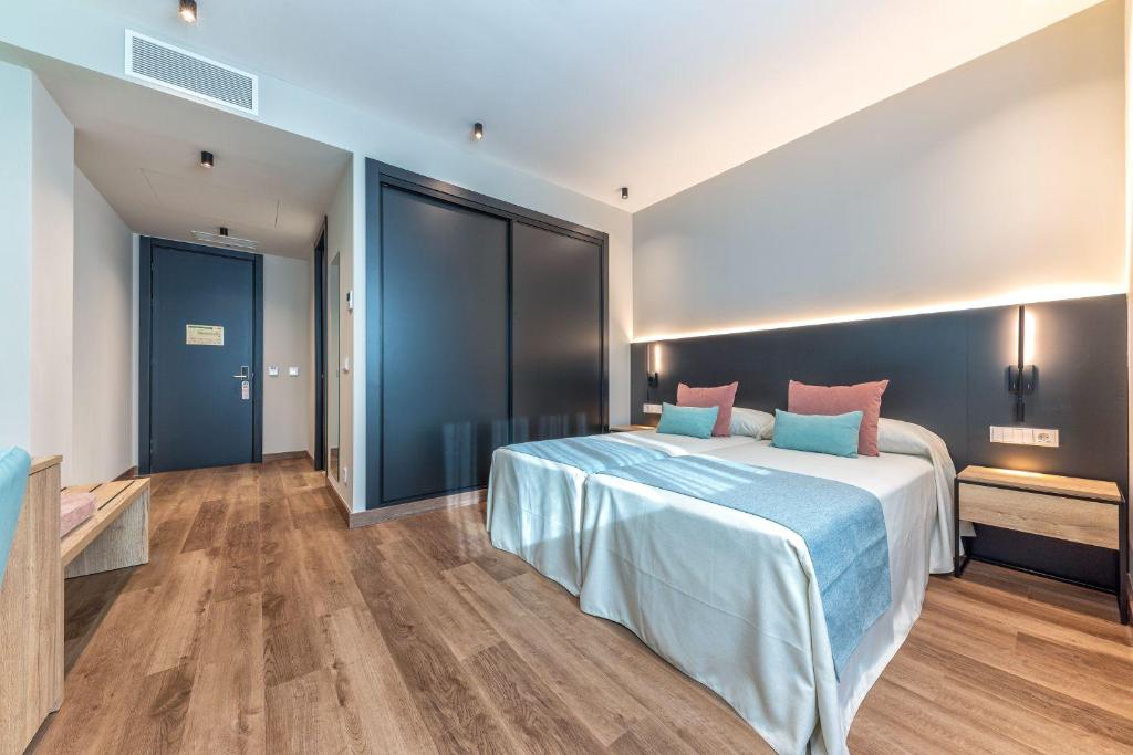 UNIVERSA Hoteles