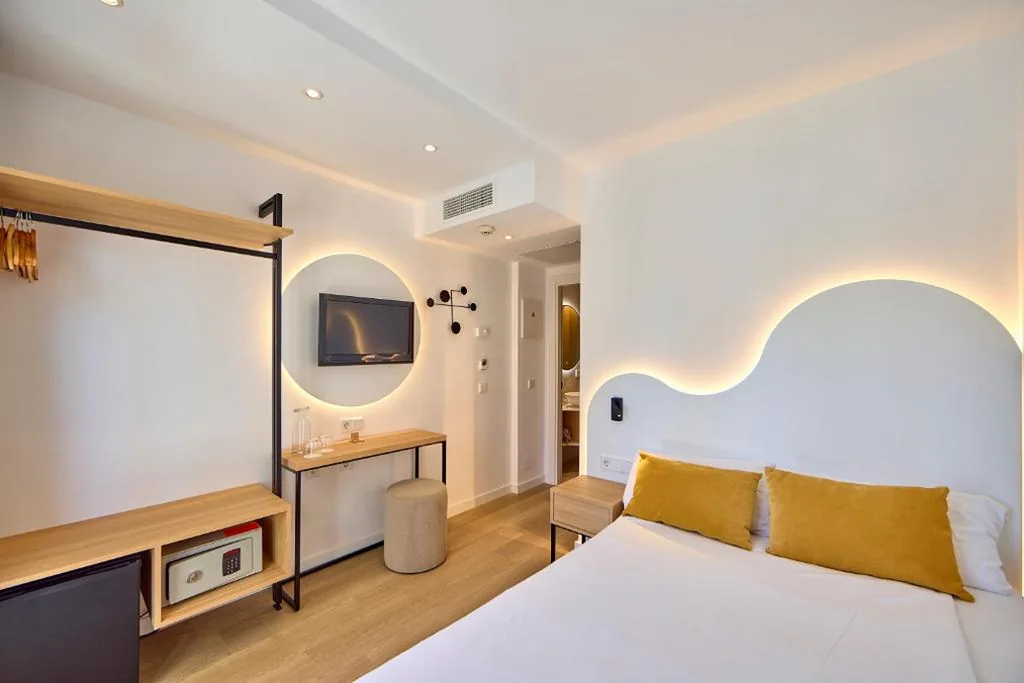 Quarto Individual — Universal Hotel Bikini
