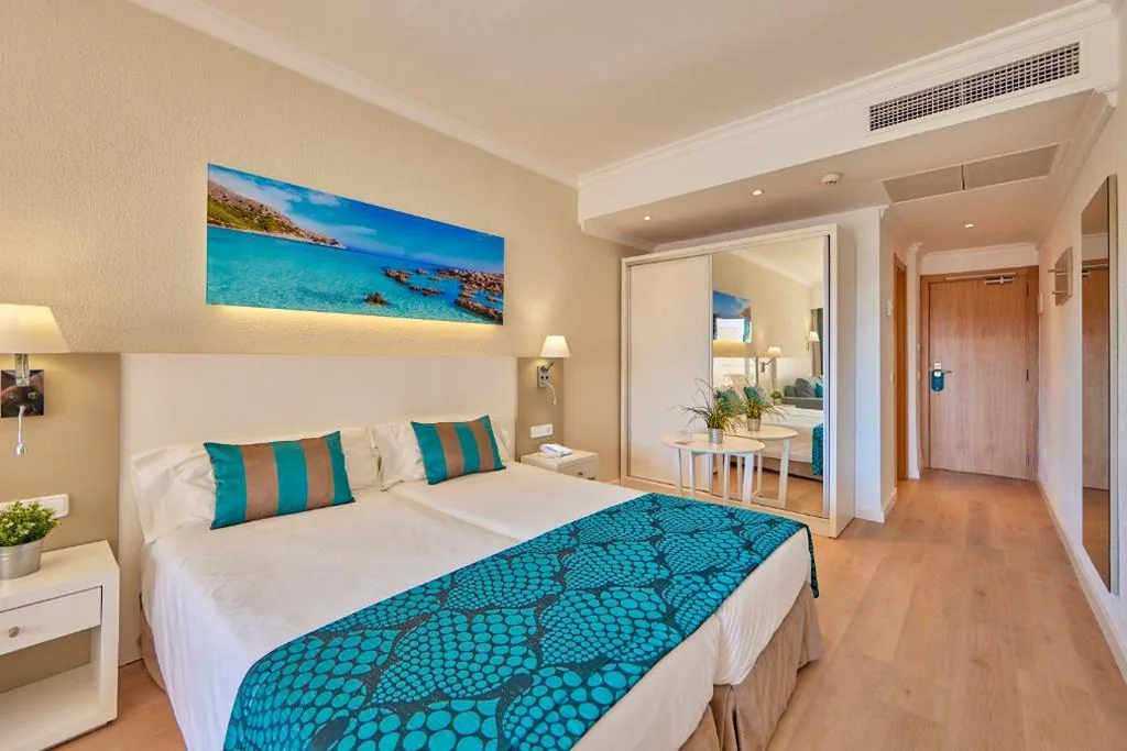 Comfort-Doppelzimmer – 2 Betten — Universal Hotel Lido Park & Spa
