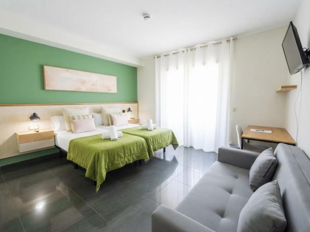 UP Hotel Velilla
