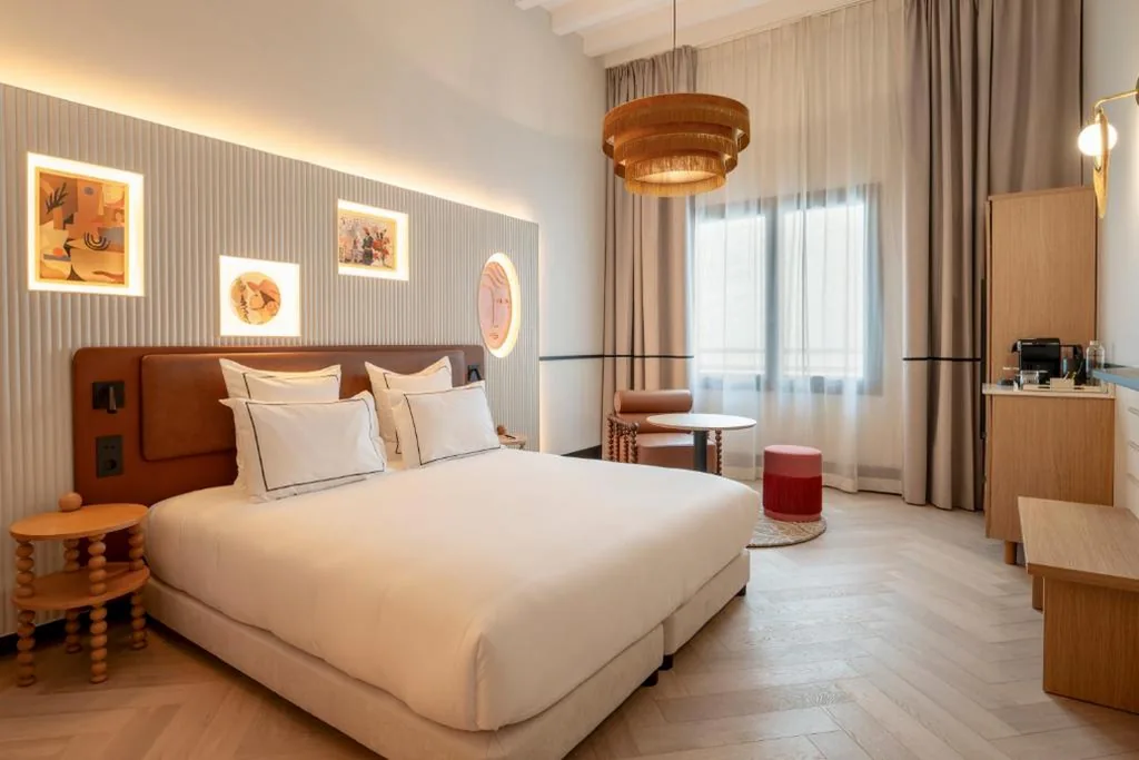 La Easy Move Room (habitación accesible) — Urban Hive Madrid