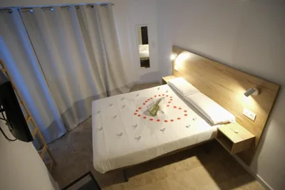 Urban Rooms Alicante — Foto 12