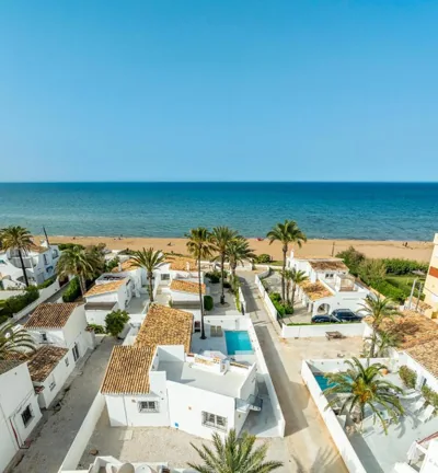 Urbanización El Oasis, 20 Villas en 1ª Línea Playa — foto 6