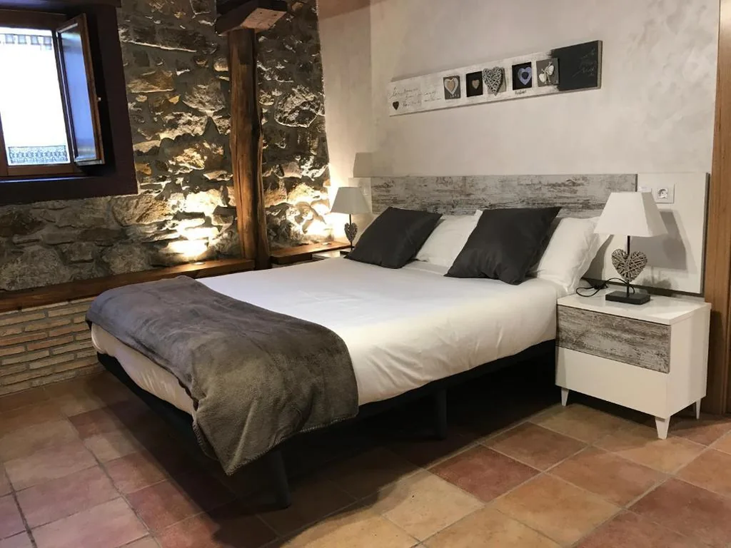 Chambre Double Standard - rez-de-chaussée — Urdaibai Etxea