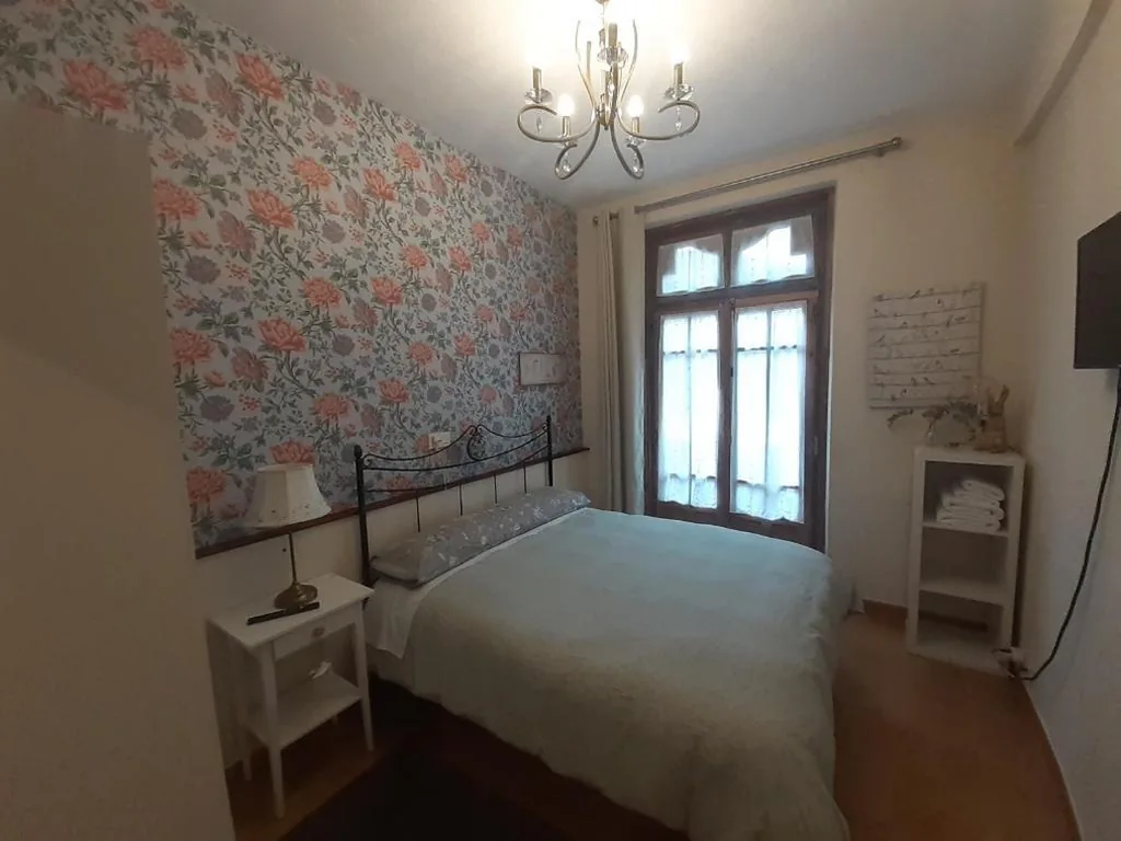 Chambre double avec salle de bains privative — Uría 25 rooms