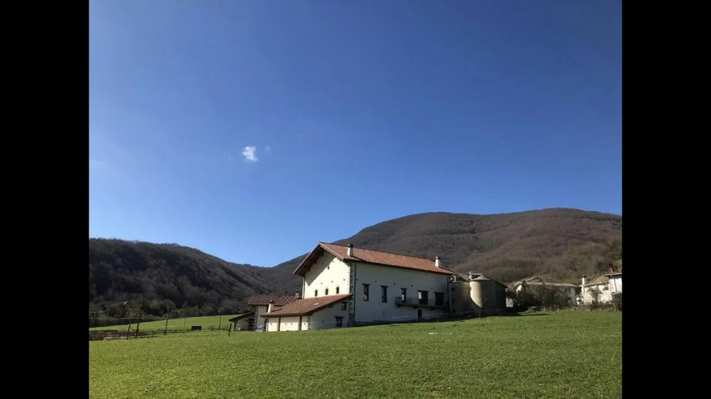 Casa de 4 dormitorios — Urruti