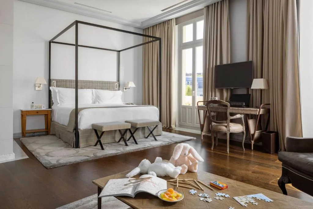 Habitación Familiar — URSO Hotel & Spa, a Small Luxury Hotel of the World