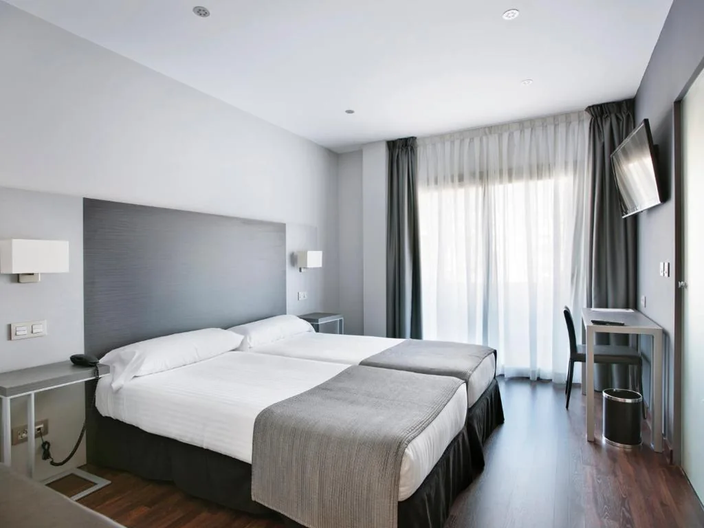 Habitación Individual — UVE Alcobendas