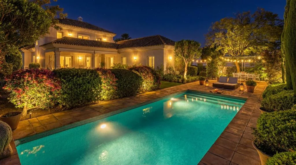 Villa — VACATION MARBELLA I Guadalmina Golf Front Villa, Private Pool, Cinema Room, TOP location, Close to the Beach and Puerto Banus