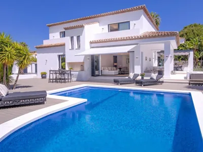 VACATION MARBELLA I Villa Lina, Golf Valley, Private Heated Pool, Jacuzzi, Gated Community, Close to Puerto Banus — foto 7