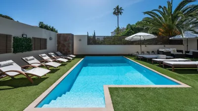 VACATION MARBELLA I Villa Riviera Del Sol, Private Pool, Jacuzzi, Sauna, Gym, Cinema, Billiard, Walking Distance to the Beach — photo 4