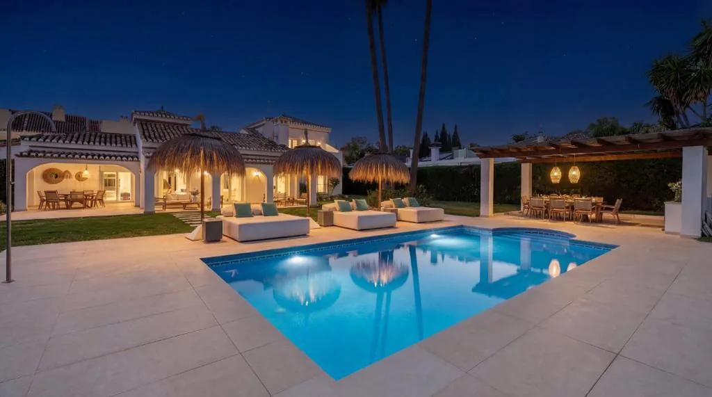 Villa — VACATION MARBELLA I Villa Sirio, Golf-Front Villa, Private Heated Pool, BBQ, Privacy, World-Class Dining, 10 min from Puerto Banus