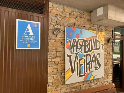 Vagabond Vieiras Beds & Communal Dinner Included Albergue LE-210 — foto 7