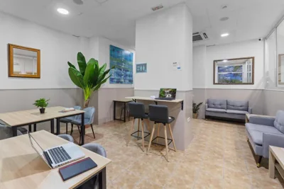 Vas Málaga Ciudad — foto 8