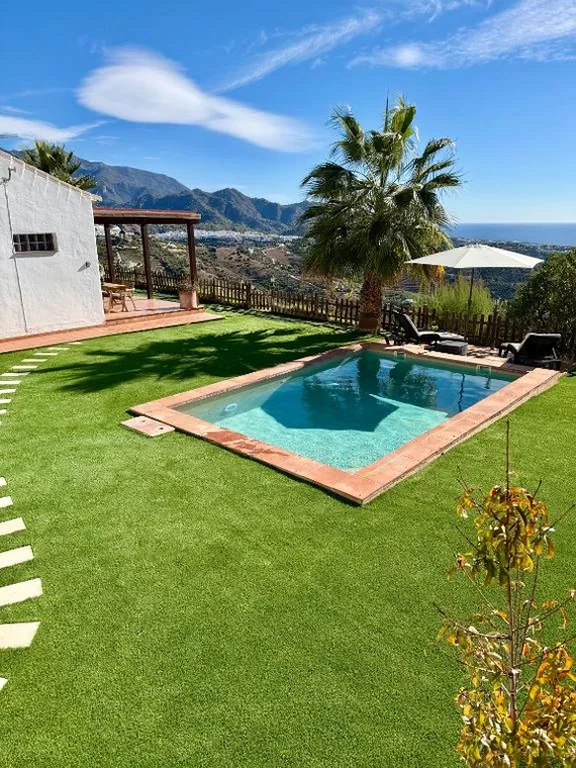 Casa de 2 dormitorios — Vela Luka Frigiliana