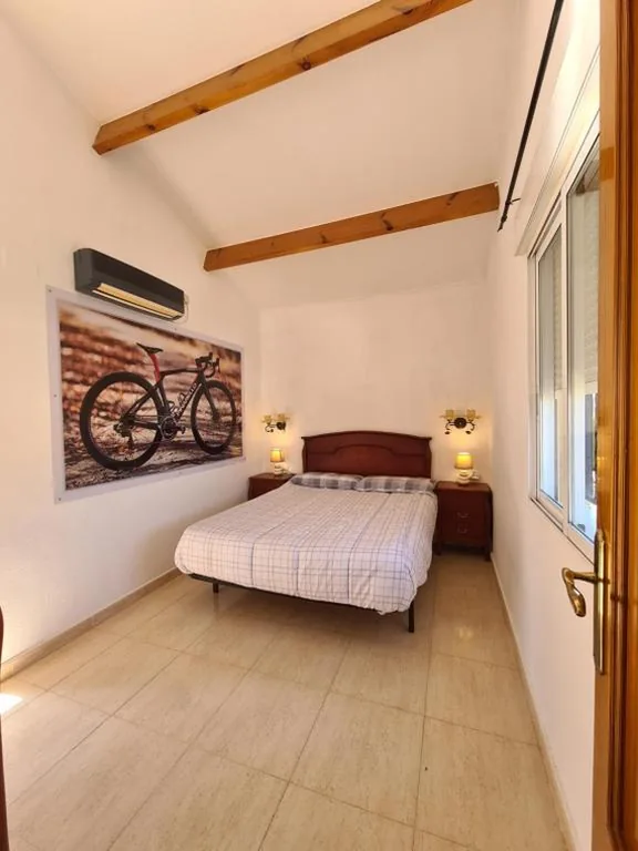 Velo Villa w/ A/C, free Wi-Fi & Pool near Benidorm