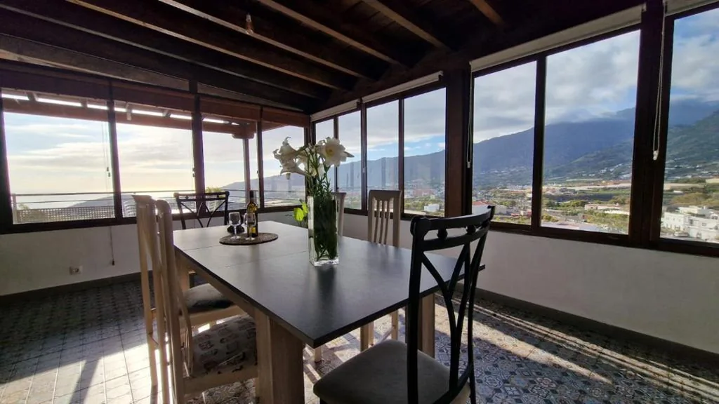 Casa de 2 dormitorios — Ventana del Valle