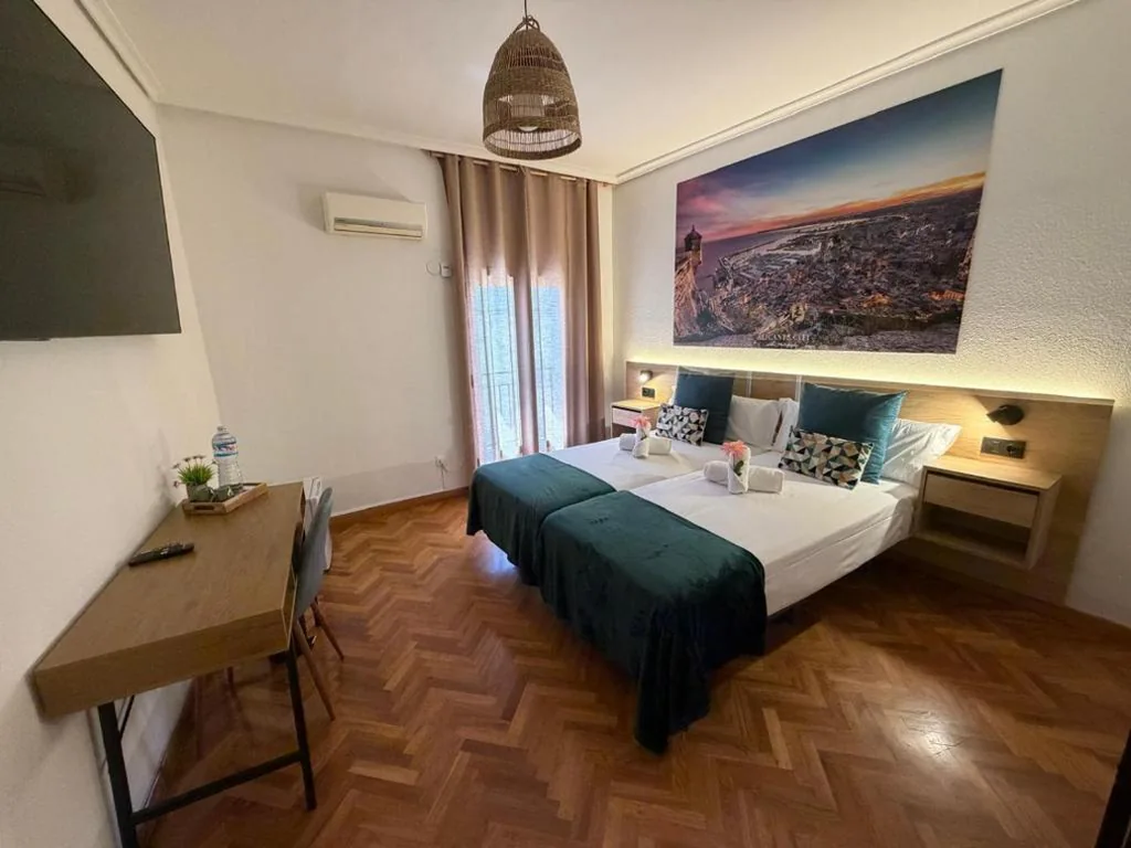 Camera doppia con bagno in comune - 2 letti — Ventura Junior
