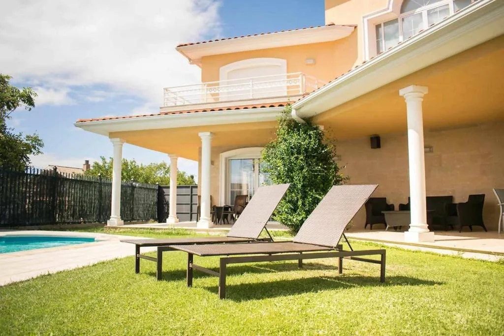 Camera doppia con 2 letti — Ver Venir, acogedoras habitaciones con piscina