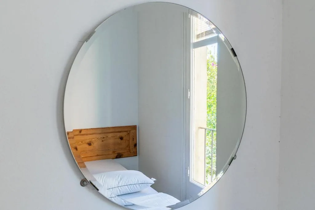 Chambre double Standard avec salle de bains commune — Verdi 254