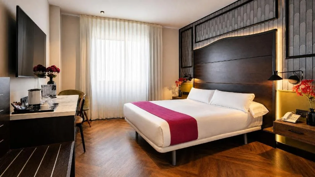 Quarto Duplo Standard - 1 ou 2 camas — Vértice Sevilla Aljarafe