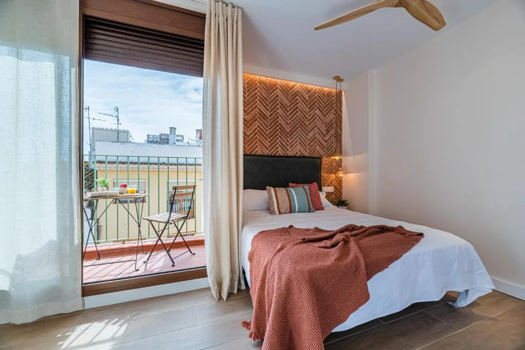 Vestal Suites Domo Adults Only