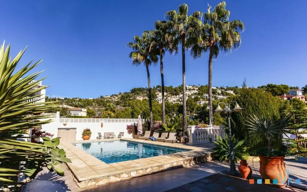 Casa con 4 camere da letto — VH CostaBlanca - MERLIN