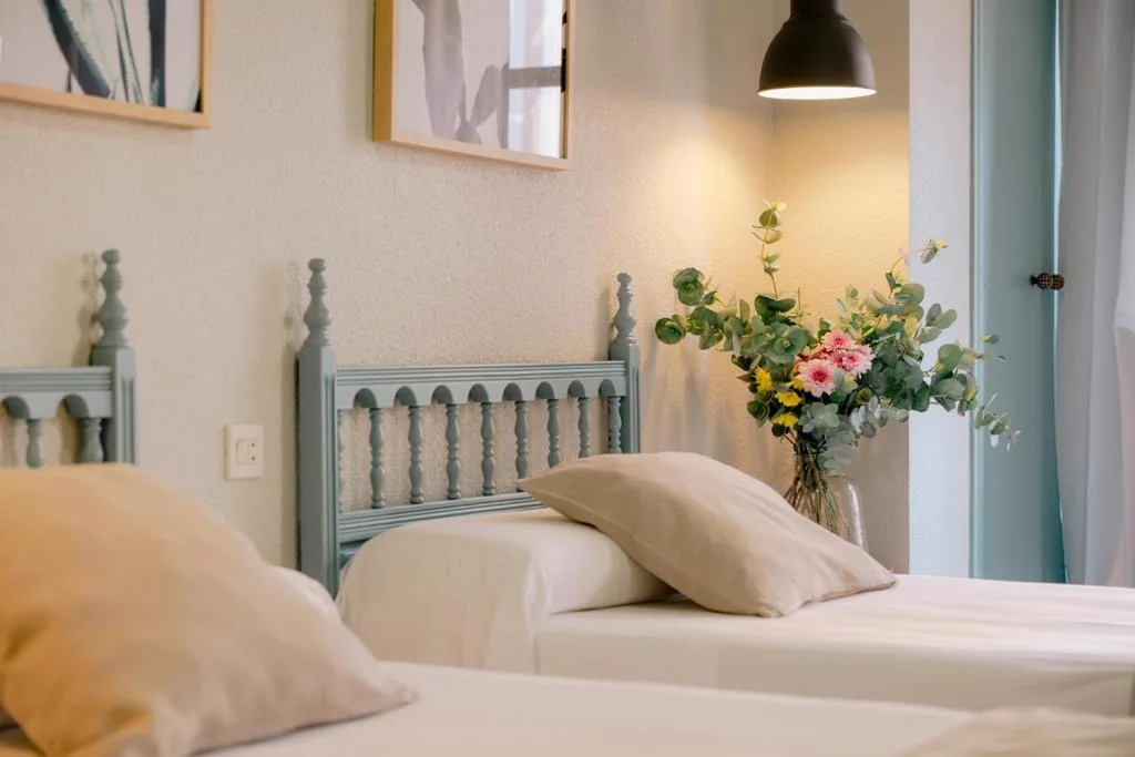 Standard Double Room — Vicente Home
