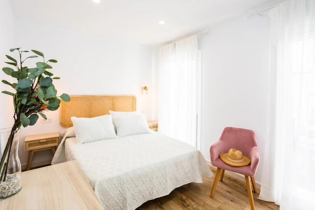 Tweepersoonskamer met balkon — Viejo Baluarte House Rooms